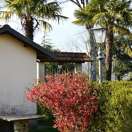 Farma La Casa In Collina Dalla Maye *