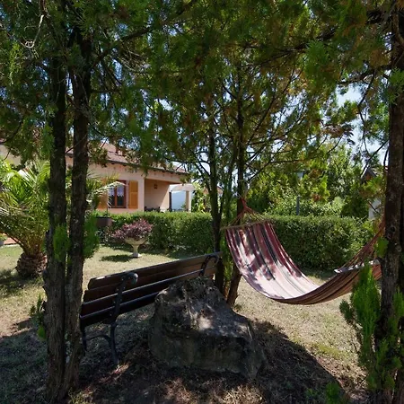 La Casa In Collina Dalla Maye *